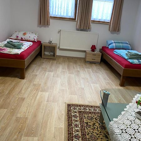 Ferienwohnung Eibenweg Gebsattel Exteriör bild